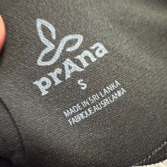 Prana striped Black and White Women's swim
Tankini top size small - Picture 3 of 3